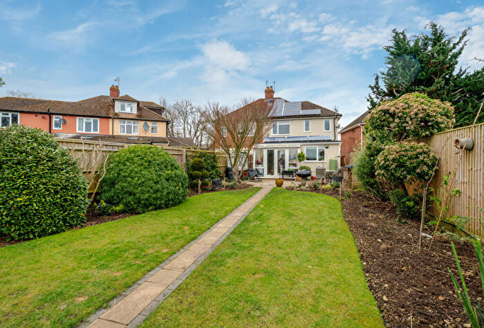 3 Bedroom Semi-Detached House For Sale In Whitecross, Abingdon, Oxfordshire, OX13