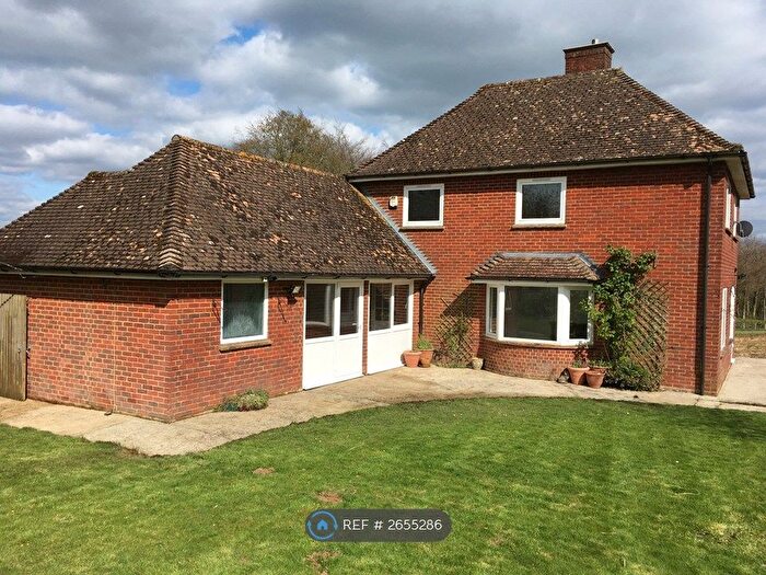 4 Bedroom Detached House To Rent In Rectory Lane, Tadley, RG26