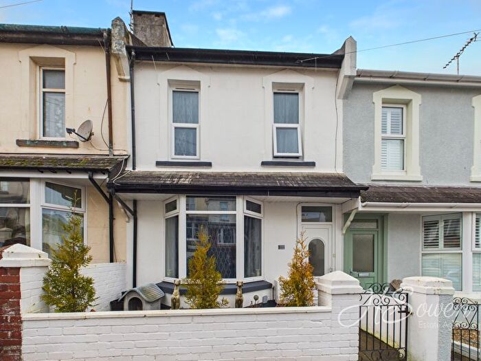 3 Bedroom Terraced House For Sale In York Road, Paignton, TQ4
