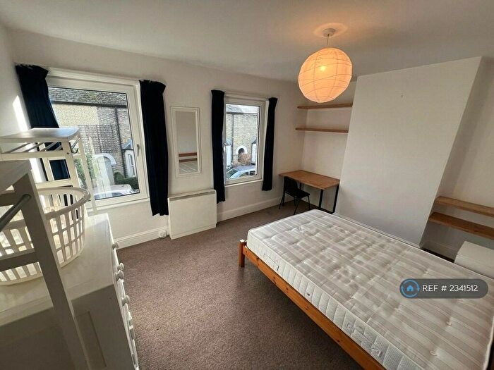 1 Bedroom Flat To Rent In Cavendish Road, Cambridge, CB1