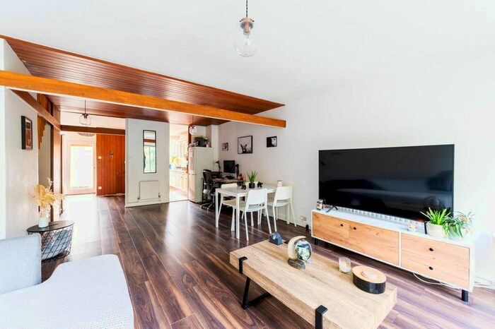 3 Bedroom Terraced House To Rent In Parkside Avenue, Bickley, Bromley, BR1