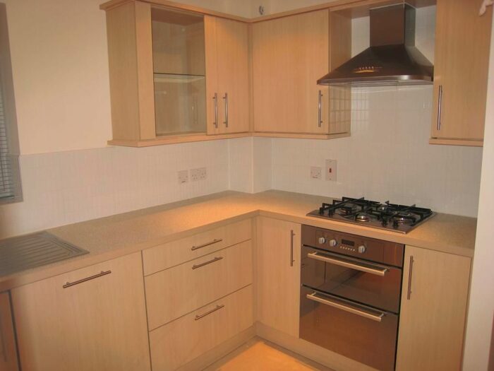 2 Bedroom Flat To Rent In Bahram Road, Queens Hill, Norwich, NR8