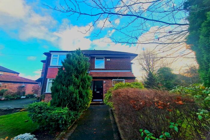 2 Bedroom Flat To Rent In Mauldeth Road, Stockport, SK4