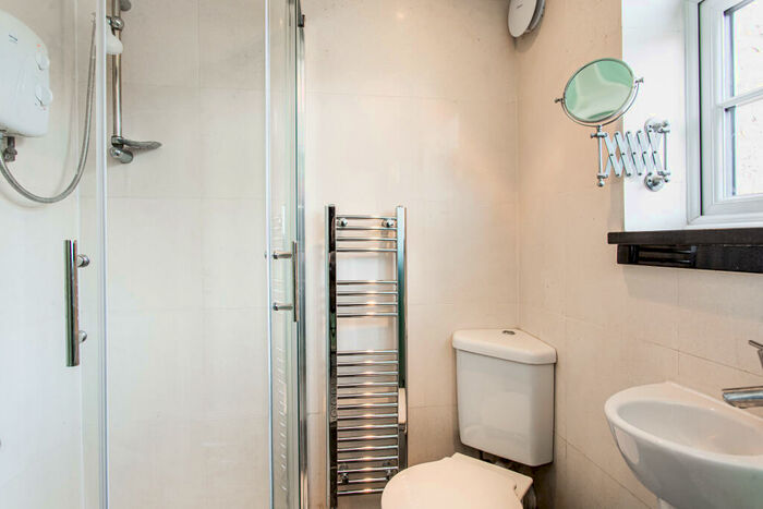 5 Bedroom Terraced House To Rent In Cardigan Road, Bow, E3