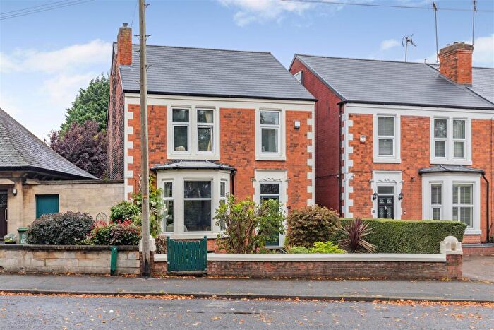 3 Bedroom Detached House For Sale In Alexandra Avenue, Mansfield, NG18
