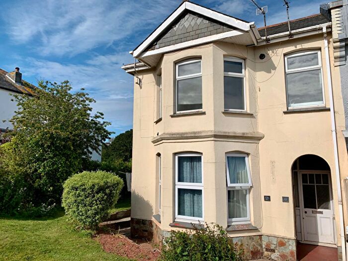2 Bedroom Flat To Rent In Great Headland Crescent, Paignton, TQ3