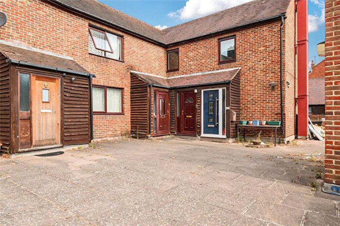 2 Bedroom Maisonette For Sale In Sandway Road, Orpington, BR5