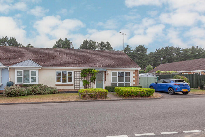 3 Bedroom Semi-Detached Bungalow For Sale In Greenways, Sutton Heath, IP12