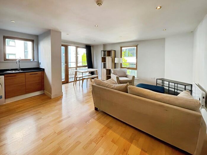 2 Bedroom Flat To Rent In McClintock House, The Boulevard, Leeds, West Yorkshire, LS10