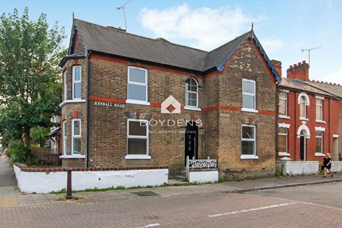 4 Bedroom Terraced House To Rent In Kendall Road, Colchester, Essex, CO1