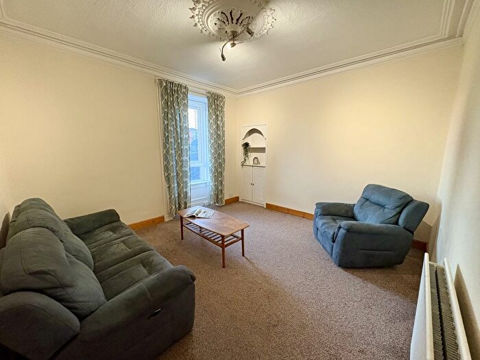 2 Bedroom Flat To Rent In Ellen Street, Dundee, DD1