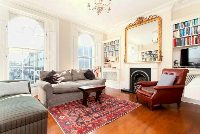 2 Bedroom Flat To Rent In Gibson Square, Angel, N1