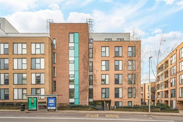 2 Bedroom Flat For Sale In Blackheath Hill, Greenwich, SE10