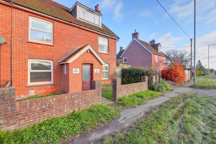 2 Bedroom Cottage For Sale In The Croft, Lower Dicker, BN27