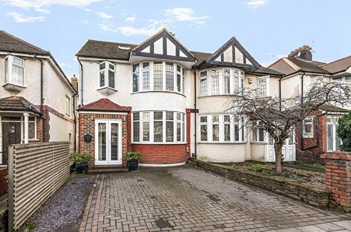 4 Bedroom Semi Detached House For Sale In Sidcup Road, New Eltham, SE9