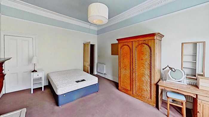 4 Bedroom Property To Rent In Thirlestane Road, Edinburgh, EH9
