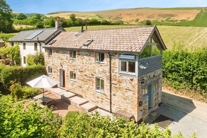 2 Bedroom Semi Detached House For Sale In New Radnor, Presteigne, LD8