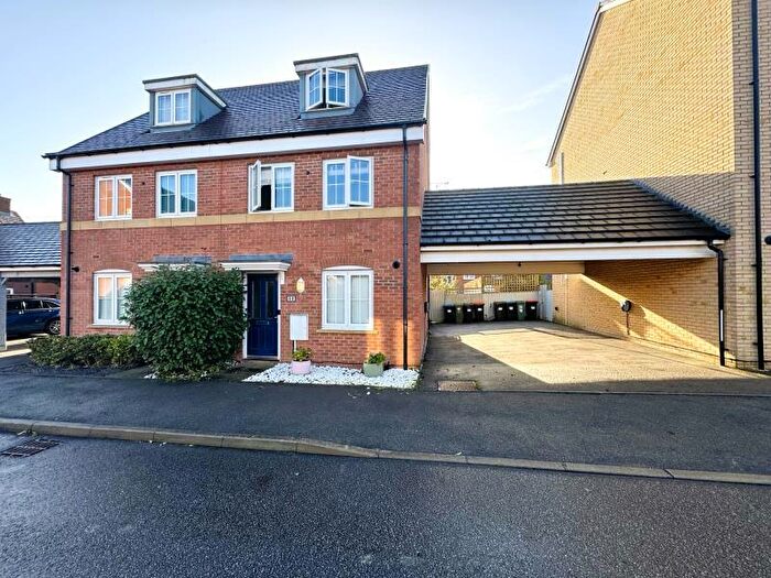 3 Bedroom Semi-Detached House To Rent In Sumatra Crescent, Newton Leys, MK3