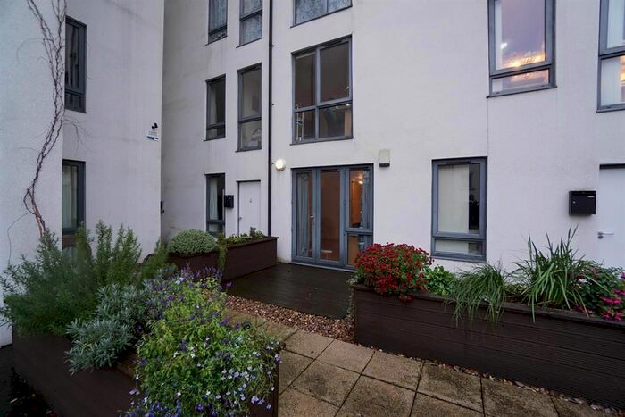 2 Bedroom Flat To Rent In Base, Trafalgar Street, City Centre, Sheffield, S1