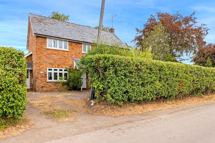 2 Bedroom Cottage For Sale In Church End, Woodwalton, Huntingdon, PE28