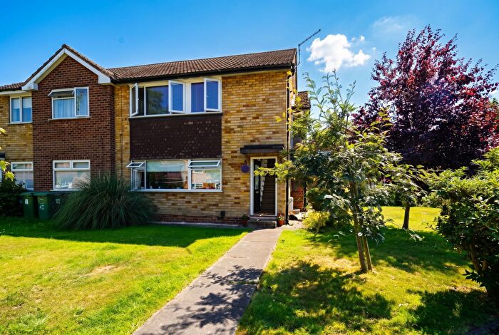2 Bedroom Maisonette For Sale In Shustoke Road, Solihull, B91