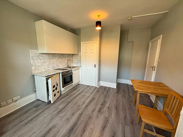 Studio To Rent In Leeside Crescent, London, NW11