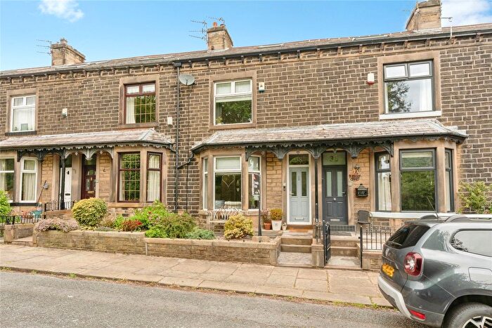 3 Bedroom Terraced House For Sale In Barrowford Road, Colne, Lancashire, BB8
