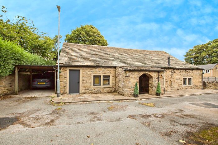 5 Bedroom Detached House For Sale In Holdsworth Road, Holmfield, Halifax, Calderdale, West Yorkshire, HX2