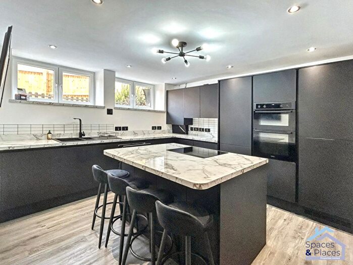 2 Bedroom Semi-Detached House To Rent In South Terrace, Weston-Super-Mare, BS23