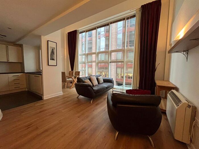 1 Bedroom Apartment To Rent In Building, Whitworth Street West, Manchester, W3