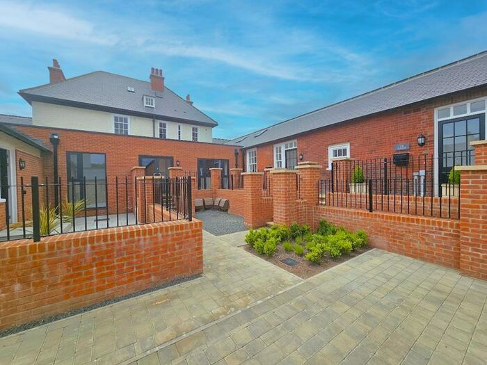 2 Bedroom Flat For Sale In Yeavering House, Gideon Walk, Newcastle Upon Tyne, NE20