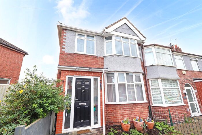 2 Bedroom Flat To Rent In The Martyrs Close, Cheylesmore, Coventry, CV3