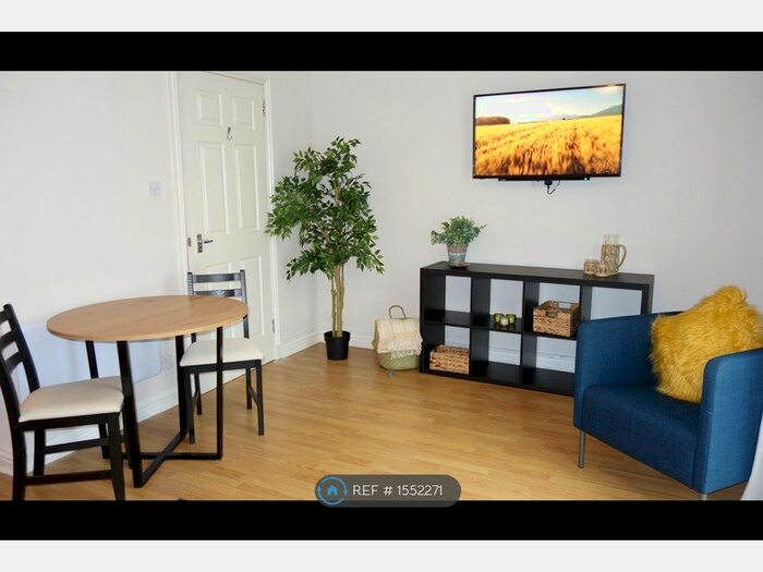 1 Bedroom Flat To Rent In Market Street, Aberdeen, AB11