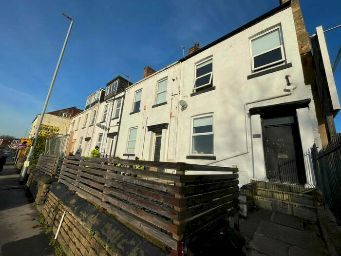 6 Bedroom Terraced House To Rent In Burley Road, Leeds, LS3