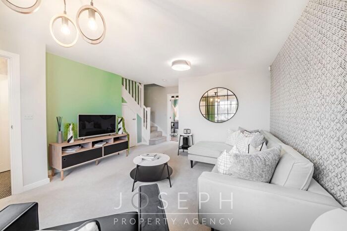 2 Bedroom Semi-Detached House For Sale In Hummingbird Drive, Stowmarket, IP14