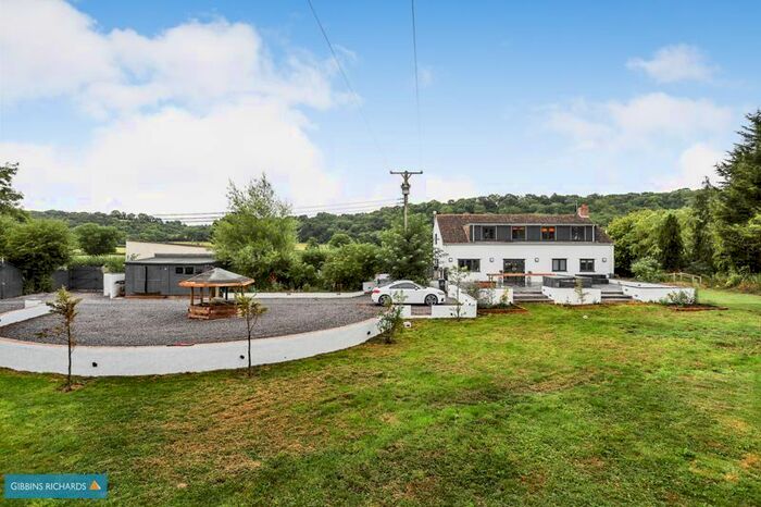 4 Bedroom Detached House For Sale In Oldway Lane, Wrantage, Taunton, TA3