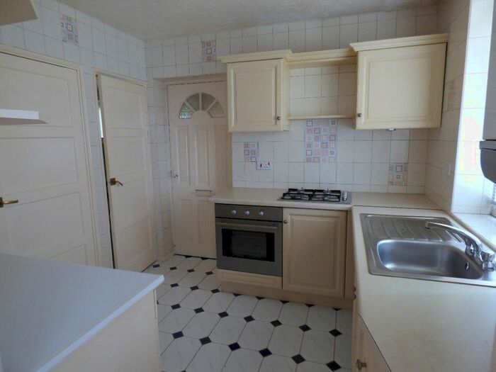 3 Bedroom Semi-Detached House To Rent In Coniston Road, Intake, DN2