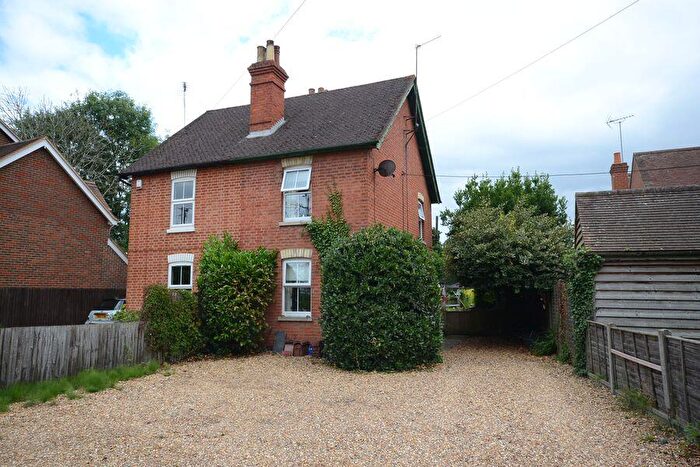 3 Bedroom Semi-Detached House To Rent In Hyde End Road, Shinfield, Reading, RG2