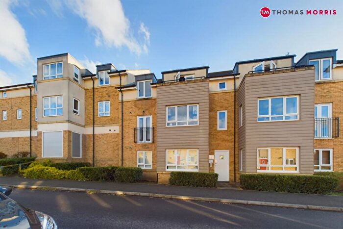 2 Bedroom Apartment To Rent In Cromwell Drive, Huntingdon, PE29