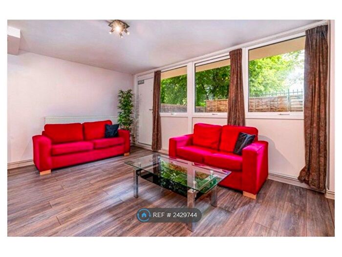 3 Bedroom Maisonette To Rent In Malden Crescent, London, NW1