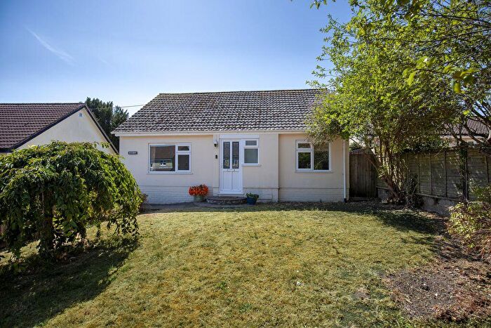 2 Bedroom Detached Bungalow For Sale In Cuffs Lane, Tisbury, SP3