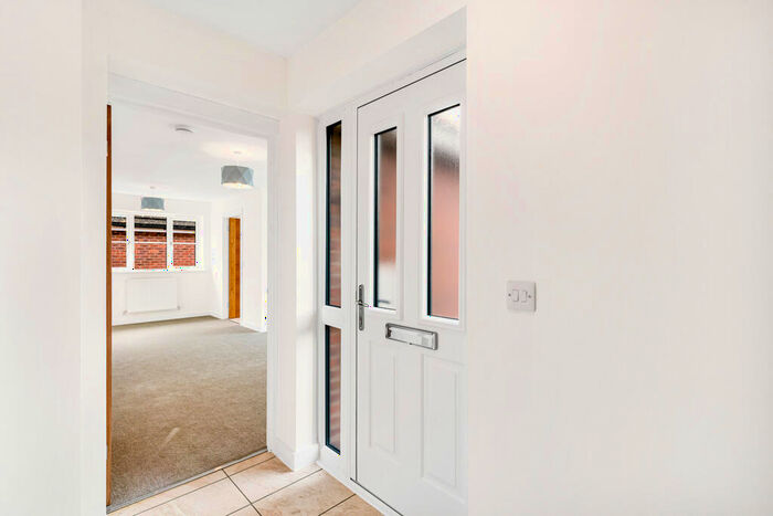 3 Bedroom Detached Bungalow For Sale In Maple Drive, Sudbrooke, Lincoln, Lincolnshire, LN2