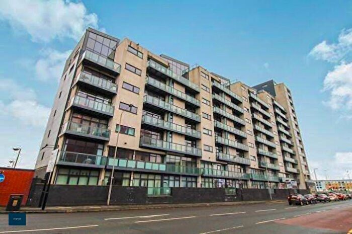 2 Bedroom Flat To Rent In Flat / Finnieston Street, Glasgow, G3