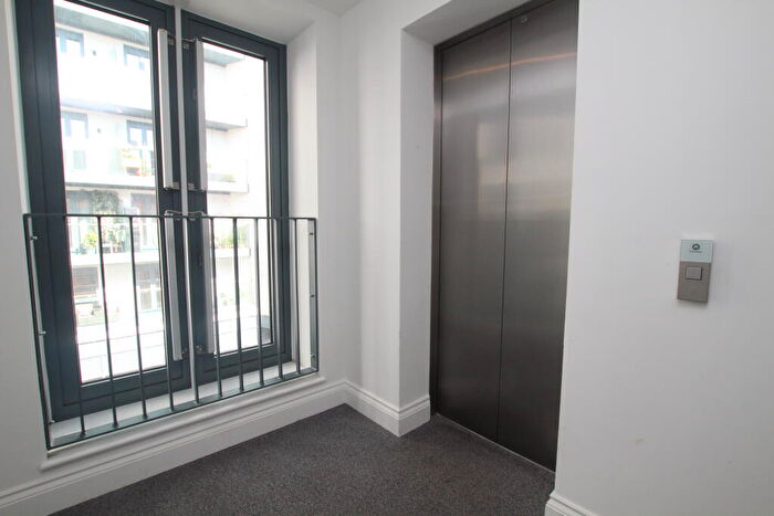 2 Bedroom Apartment To Rent In The Winerack, IP4