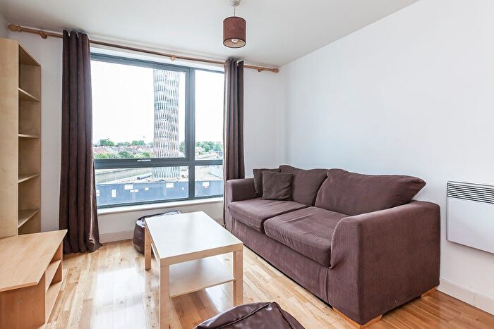 1 Bedroom Flat To Rent In High Street, London, E15