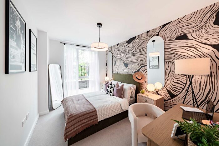 2 Bedroom Flat For Sale In Northwick Close, Harrow, HA1