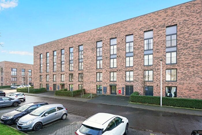 2 Bedroom Flat For Sale In / Muirhouse Parkway, Muirhouse, Edinburgh, EH4