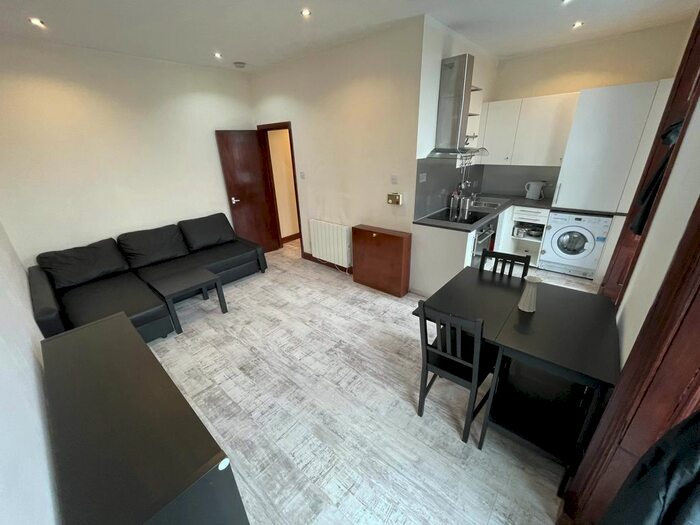 1 Bedroom Flat To Rent In Union Street, Aberdeen, AB11