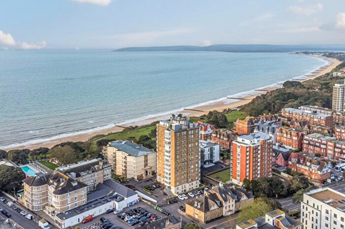 2 Bedroom Apartment To Rent In Heating And Water Included In Rent. Tower Court, West Cliff, BH2