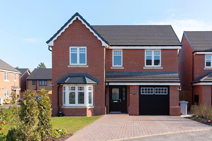 4 Bedroom Detached House For Sale In Longwall Lane, Edwinstowe, NG21
